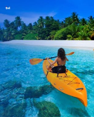Kayaking at Kadmat Island