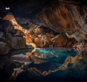 Mawsmai Cave