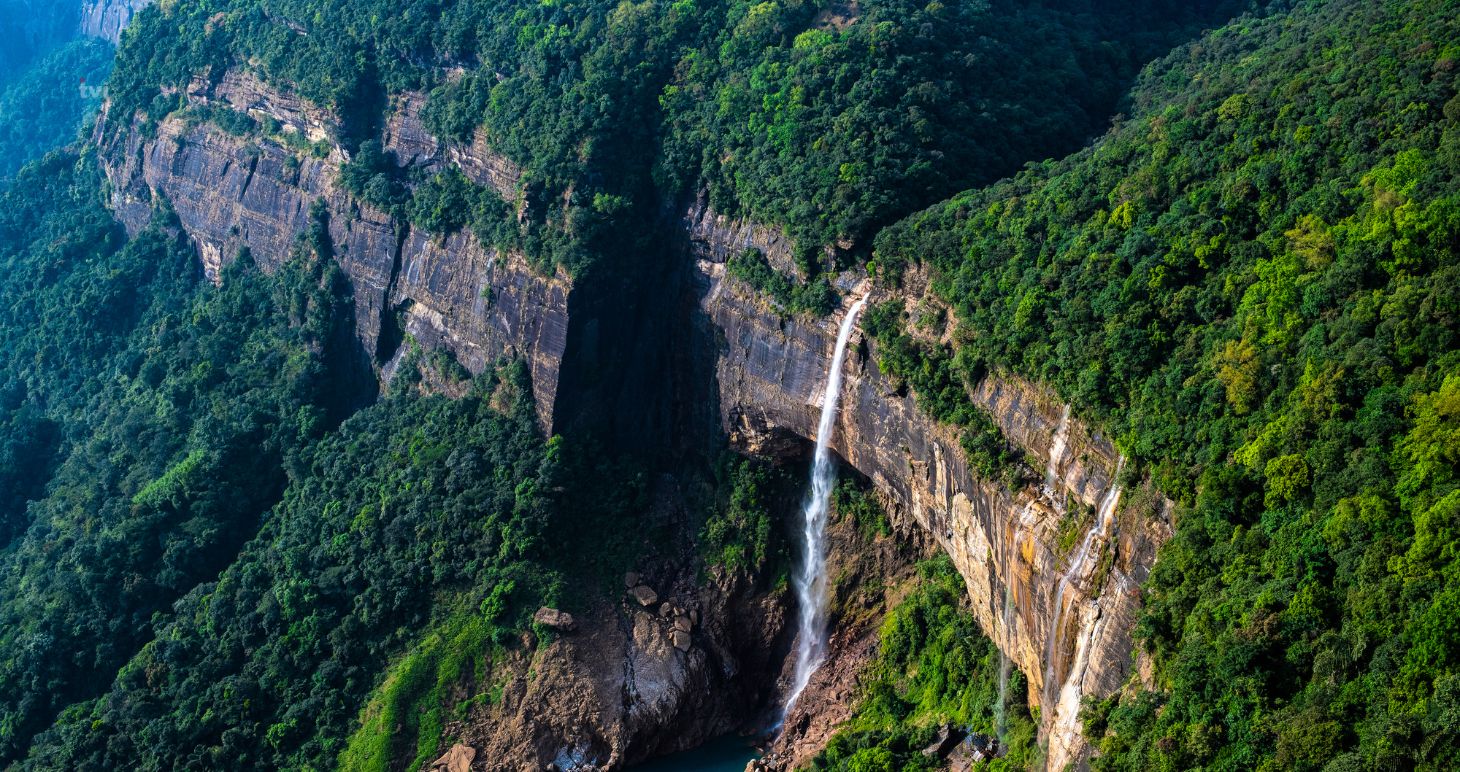 Nongkhyllem Wildlife Sanctuary Tour