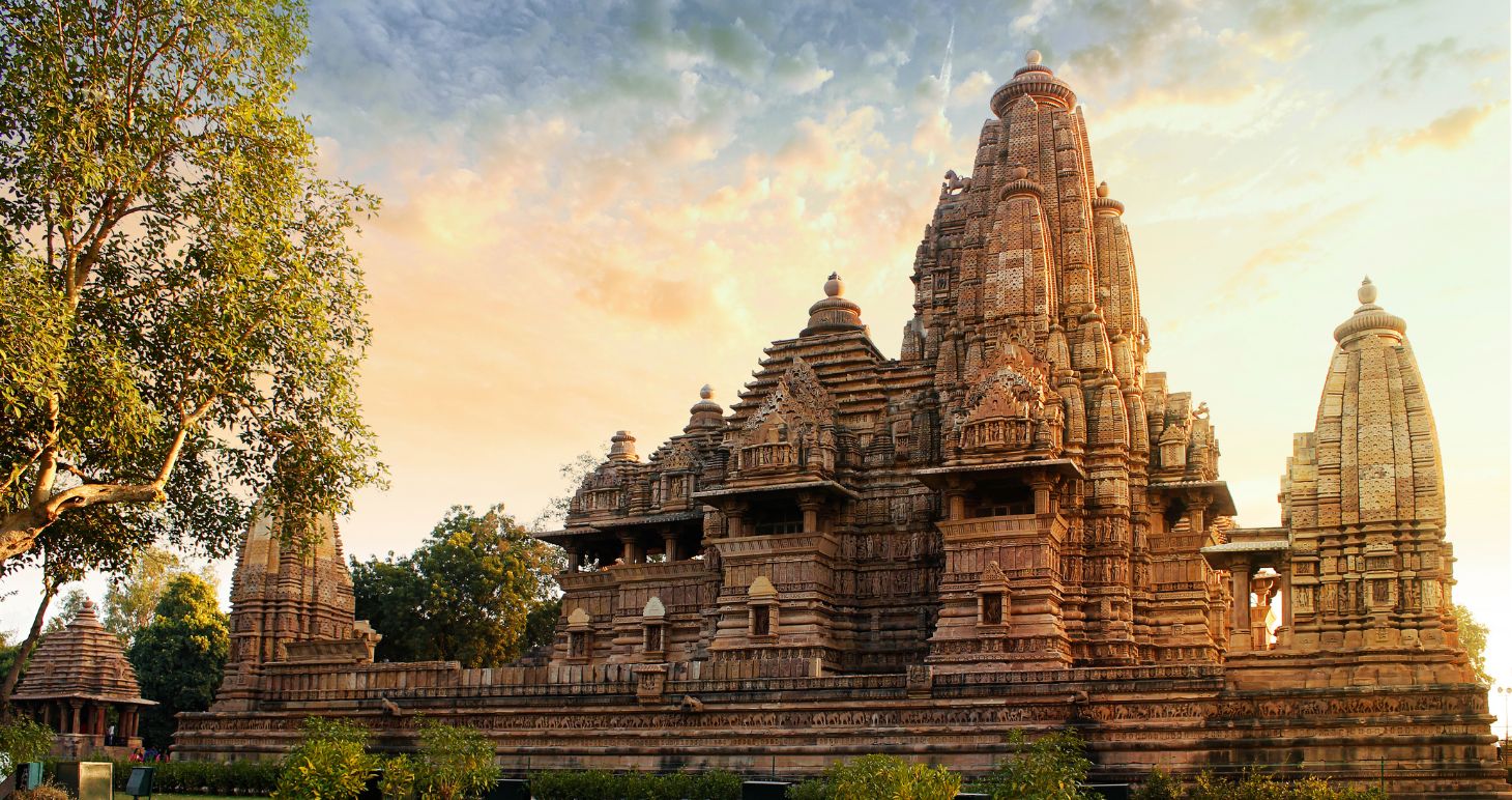 Bandhavgarh Tiger Safari Madhya Pradesh