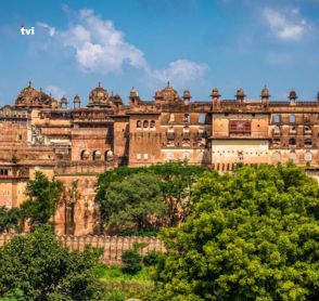 Orchha Fort Complex