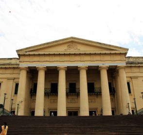 Hazarduari Palace