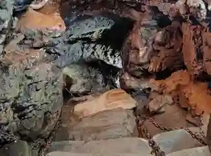 Patal Bhuvaneshwar Tour Package